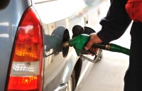 Жители Московской, Калужской и Тульской областей больше остальных в ЦФО могут себе позволить залить бензин на заправке