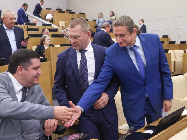 За еще более жесткое наведение порядка в сфере миграции призвал депутат Государственной Думы РФ Сергей Чижов от Воронежской области За еще более жесткое наведение порядка в сфере миграции призвал депутат Государственной Думы РФ Сергей Чижов от Воронежской области