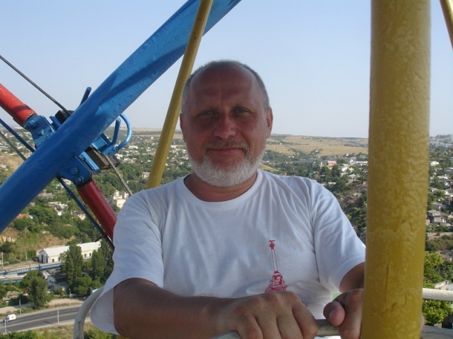 Олег Вельможин, руководитель воронежского исполкома ОНФ, признан общественником сомнительной пользы – 2016 в ЦФО Олег Вельможин, руководитель воронежского исполкома ОНФ, признан общественником сомнительной пользы – 2016 в ЦФО